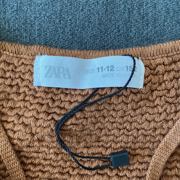 Zara kids top STRETCHY never worn - Picture 3 of 3